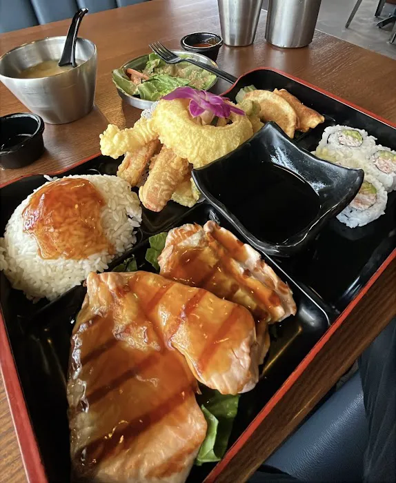 Hooked on Sushi Picture 1