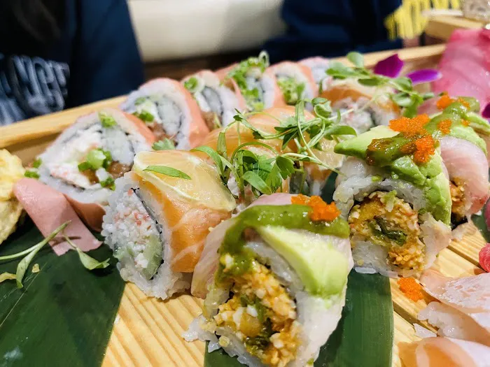 Boto Sushi Picture 5