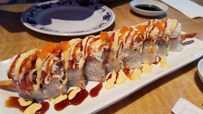 Ikura Sushi & Ramen Picture 9