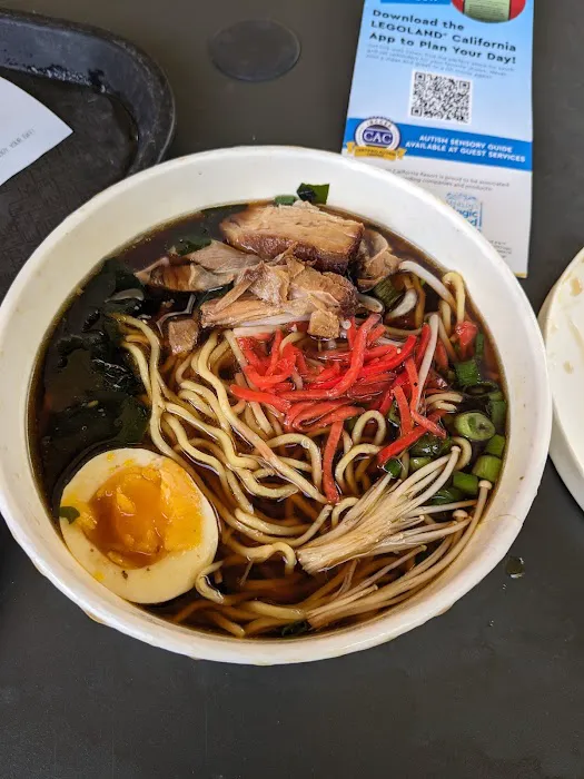 Wok 'N' Bowl Ramen (inside Lego land) Picture 8