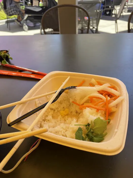 Wok 'N' Bowl Ramen (inside Lego land) Picture 10
