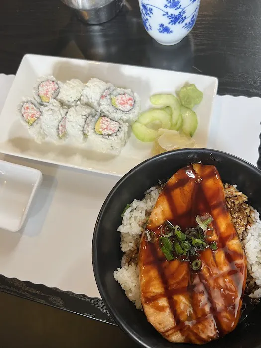 ICHIBAN RAMEN AND SUSHI Picture 9