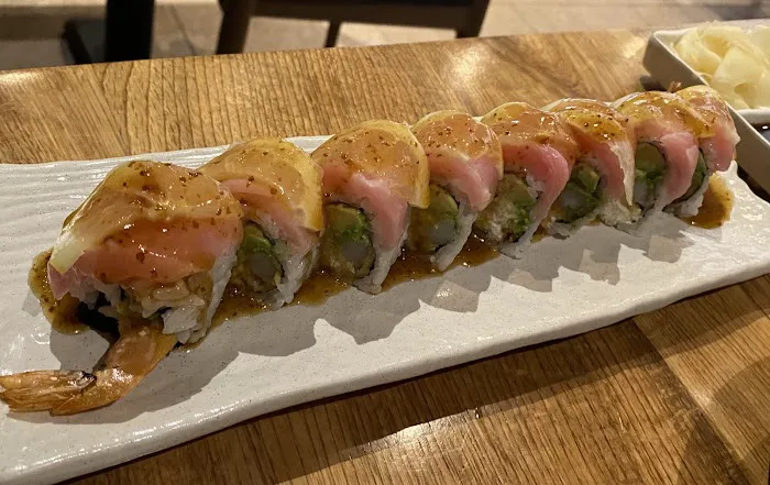 Love Boat Sushi Picture 2