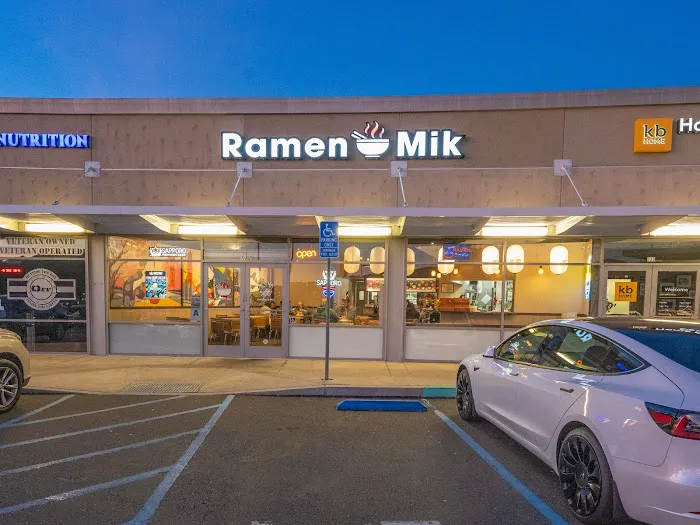 Ramen Mik Picture 1