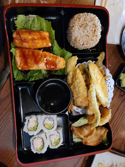 Hooked on Sushi Picture 2