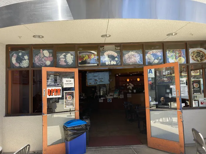 Umi Japanese Grill & Cafe Picture 6