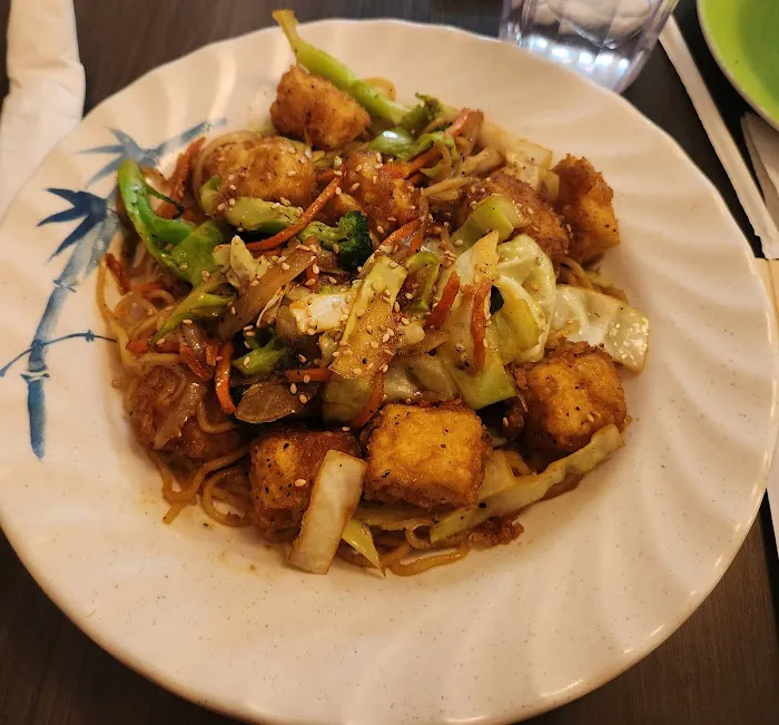 Kee's Teriyaki & Sushi Picture 8