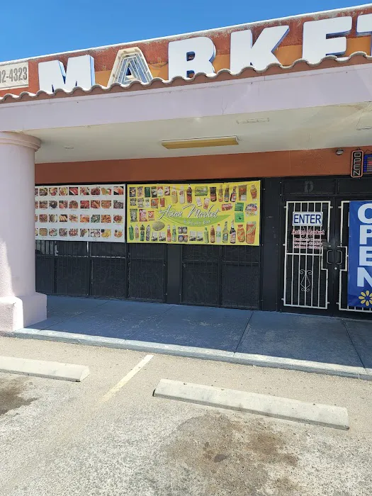 Asian Market and Sushi Bar Picture 7