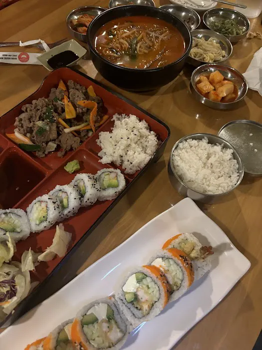 Sushi House Mom's Picture 9