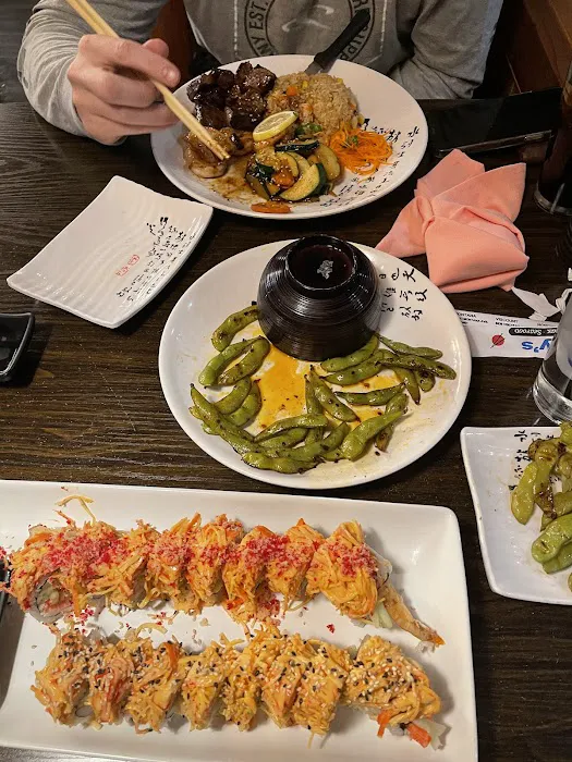 Sunny's Sushi, Steak, & Seafood House Picture 10
