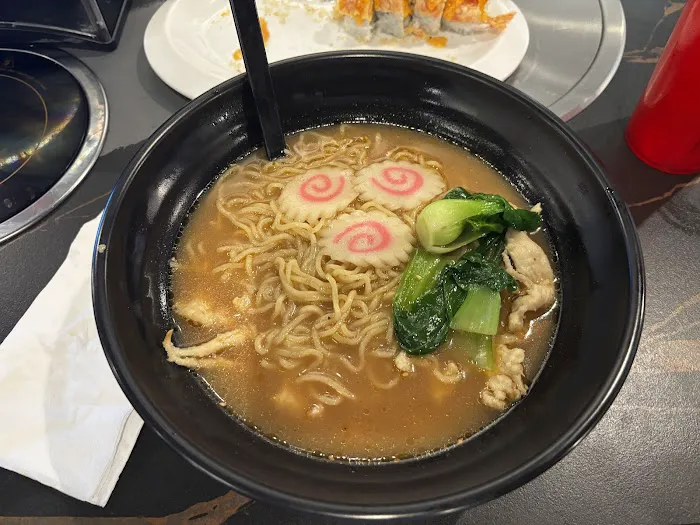 Hot Hot Ramen Sushi Seafood Picture 6