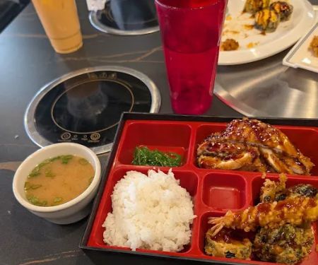Hot Hot Ramen Sushi Seafood