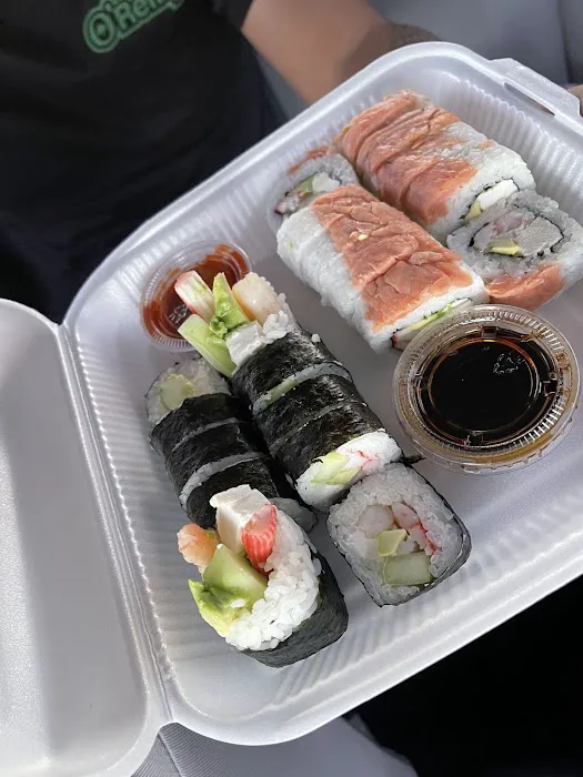 Sahori Sushi & Wings Picture 7