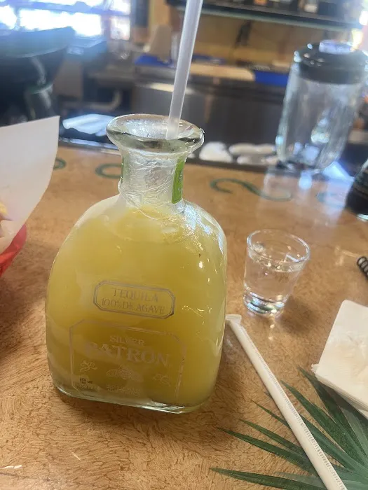 Sake vs tequila Elvis Presley Picture 4