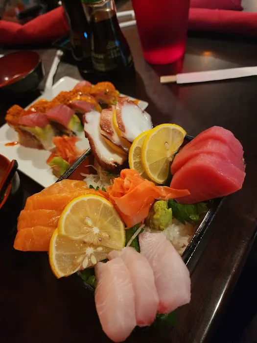 Red Koi Japanese Cuisine Picture 4