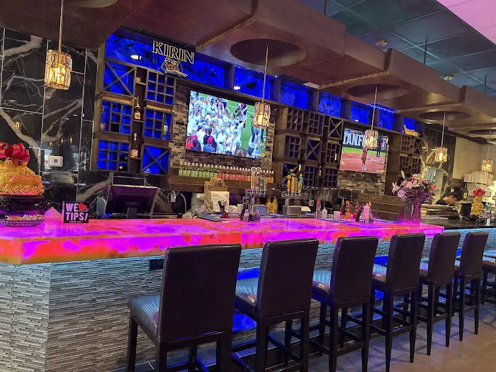 Kabuki Hibachi & Juicy Seafood & Bar Picture 4
