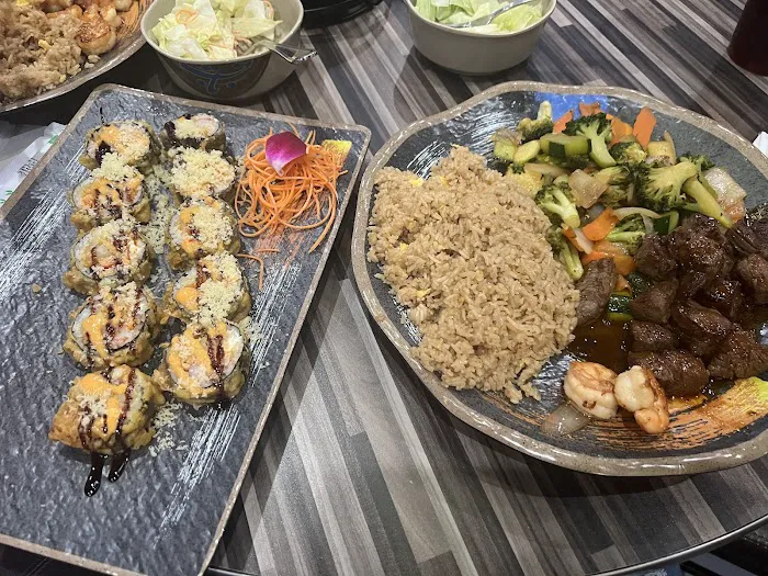 Kabuki Hibachi & Juicy Seafood & Bar Picture 3