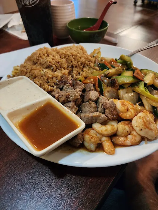 Saki Endless Sushi and Hibachi Picture 9