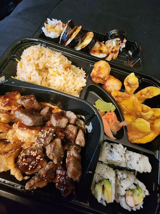 Sumo Japanese Sushi Picture 4