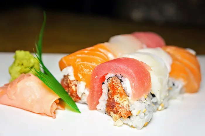 Sumo Japanese Sushi Picture 5