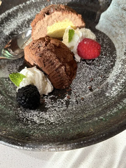 Zen Japanese fine cuisine Picture 3