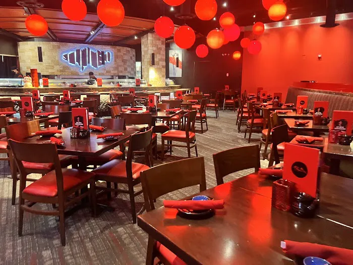 RA Sushi Bar Restaurant Picture 4
