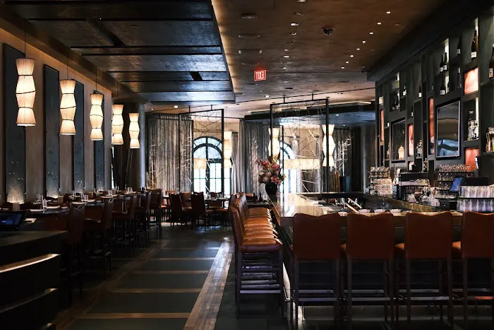 Yellowtail Japanese Restaurant & Lounge Picture 6