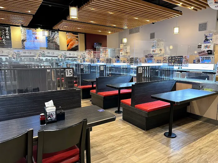Kura Revolving Sushi Bar Picture 8