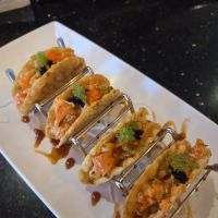Louie Louie The Restaurant Sushi Bar y Mas ico