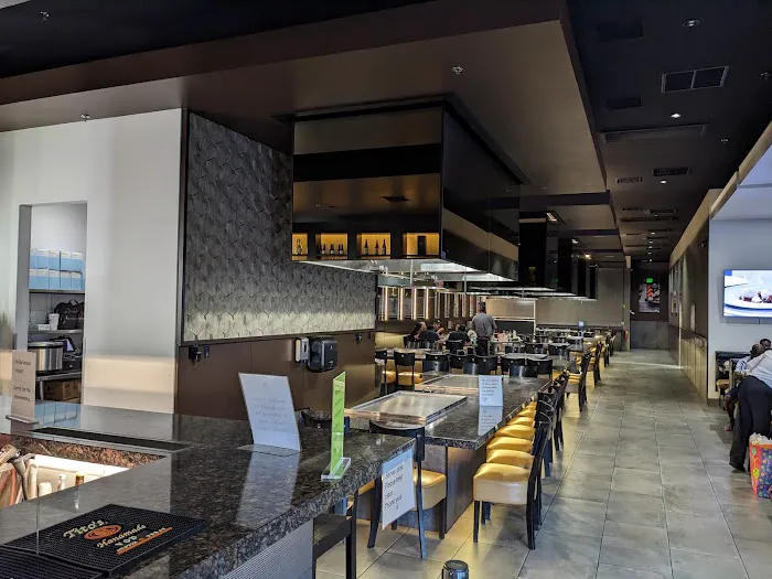 Sapporo Japanese Steakhouse & Revolving Sushi Picture 4