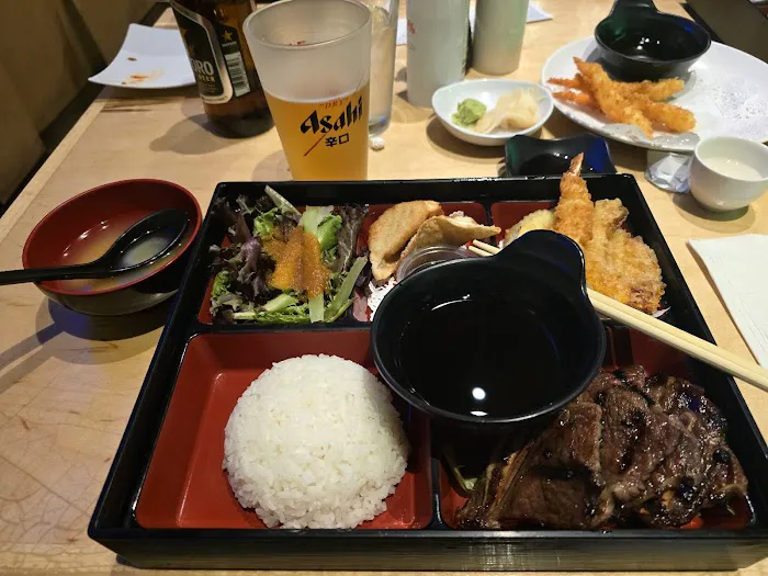 KAIZEN REVOLVING SUSHI Picture 11
