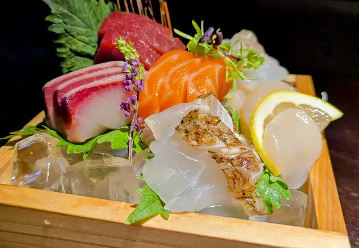 Ginza Izakaya Japanese Restaurant Picture 6