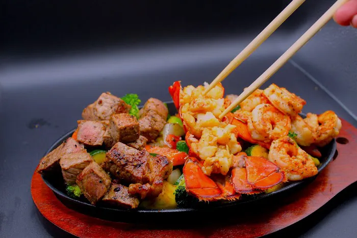 Louie Louie Hibachi & Sushi On the Road Picture 2