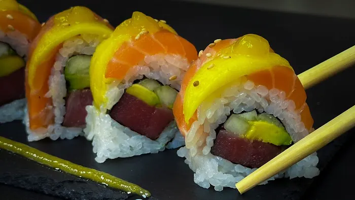 Hinode Sushi Picture 3
