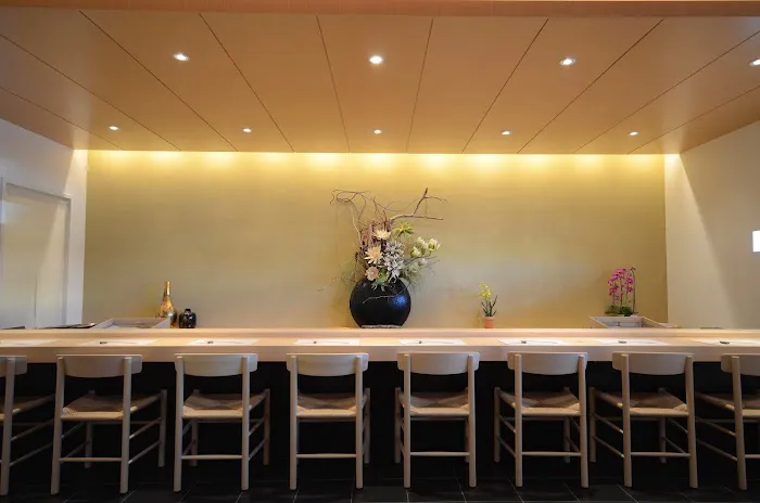 Kabuto Edomae Sushi Picture 10