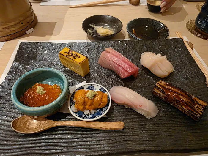 Kabuto Edomae Sushi Picture 5