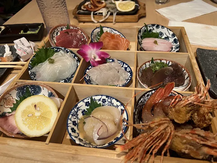ITs IZAKAYA Picture 3