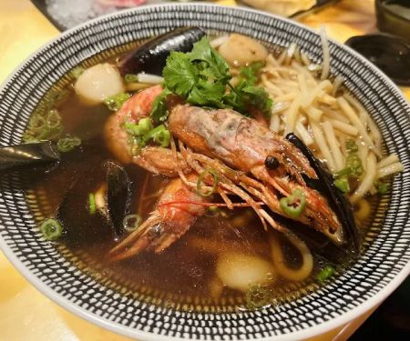 Su Casa Sushi Bar