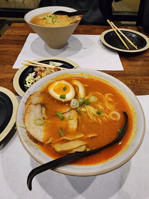 Nana Sushi and Ramen Picture 9
