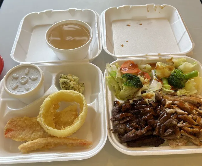 Yogis Teriyaki House Picture 2