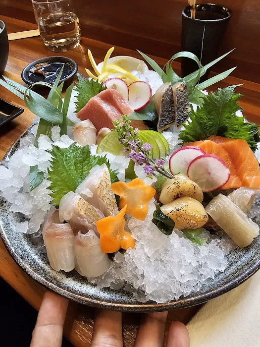 Omakase Kyara Sake Bar Picture 3