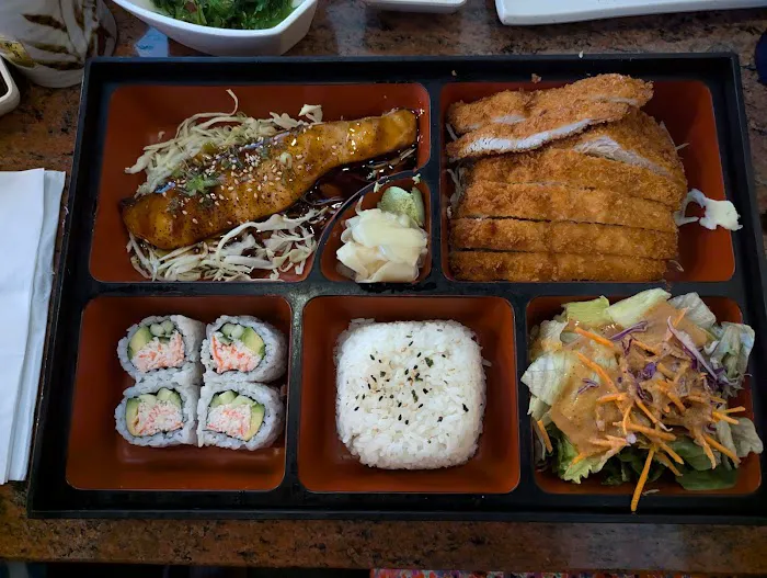Hokaido Sushi Picture 2