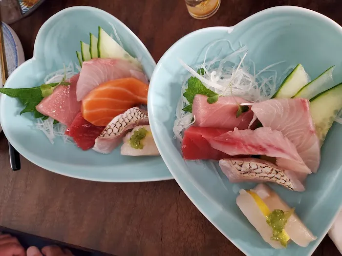 Nakama Sushi Picture 7
