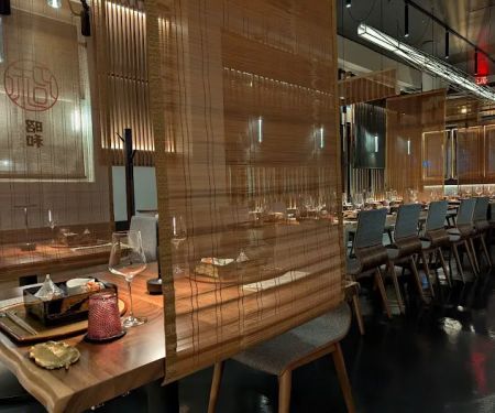 SHOWA Le Gourmet Tonkatsu