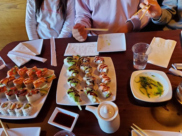 Sushi Delight Picture 8