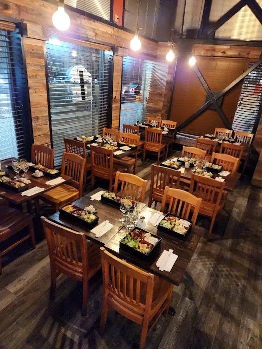 Ike's Japanese Kitchen Picture 7