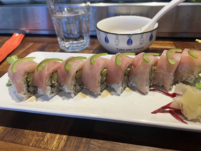 Fishmandu Sushi Picture 5