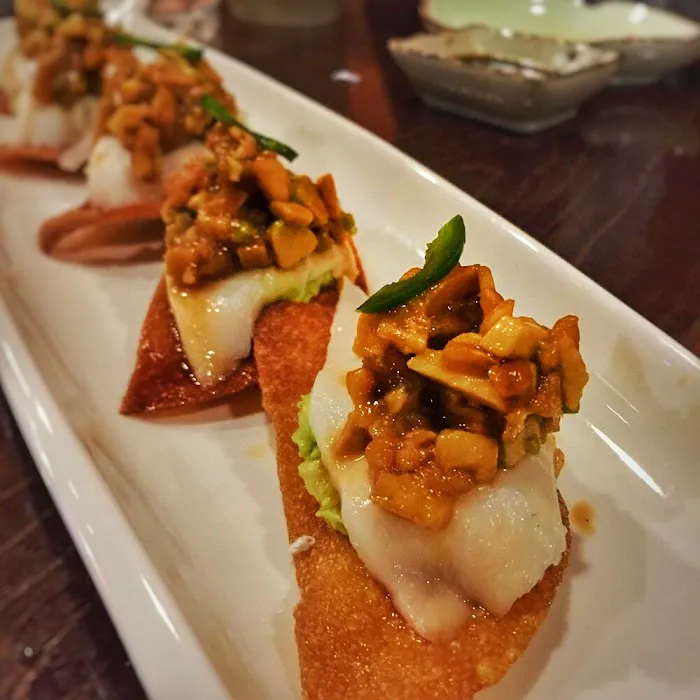 Hot Zushi Picture 4