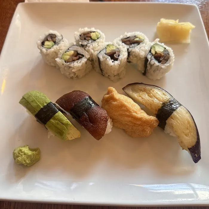 We Be Sushi Picture 4