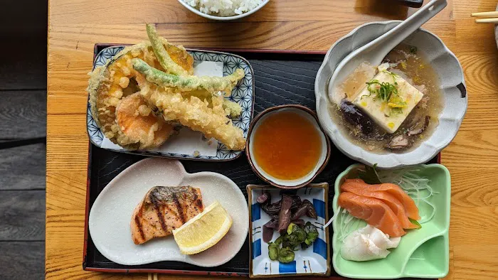 Akira Japanese Restaurant Picture 5